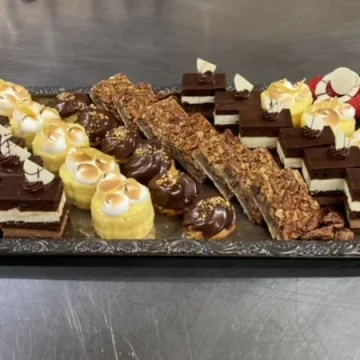Petit Fours Tray