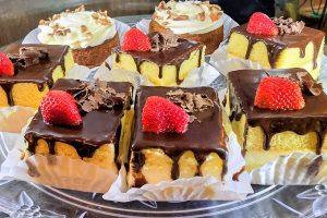 Boston cream pie