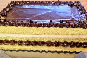 Anniversary CAKES